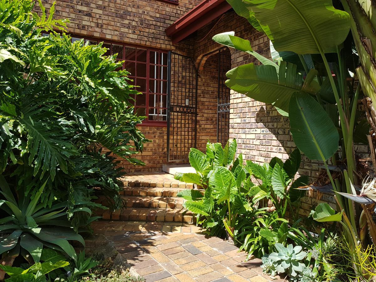 Kington Guest Suite Pretoria-Noord Exterior foto